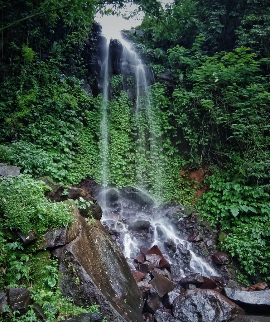 Keindahan Dan Kesejukan Air Terjun Surodadu Pacet Mojokerto