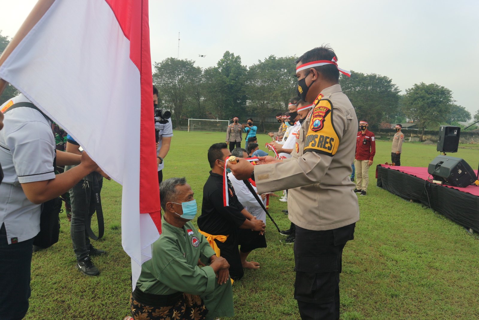 Pendekar PSHW TM Tunjukan Jurusnya Dihadapan Polisi Dan IPSI Kota Mojokerto