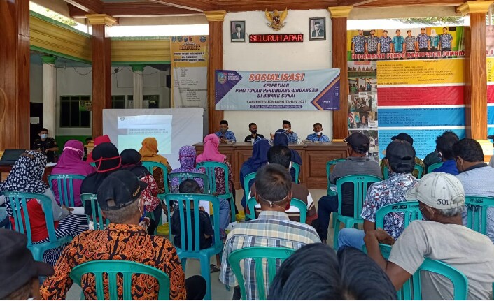 Cegah Peredaran Rokok Ilegal, Diskominfo Jombang Gelar Sosialisasi