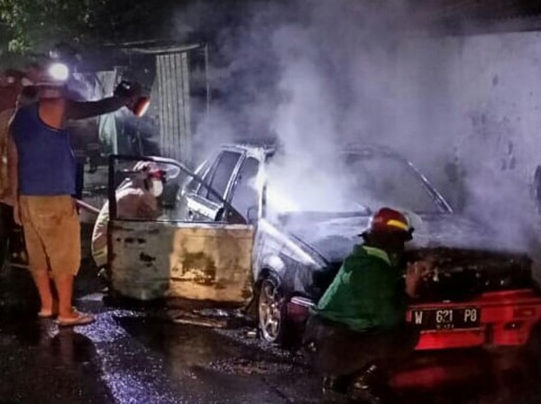 Honda Wonder Ditinggal Tidur Berakhir Hangus Terbakar