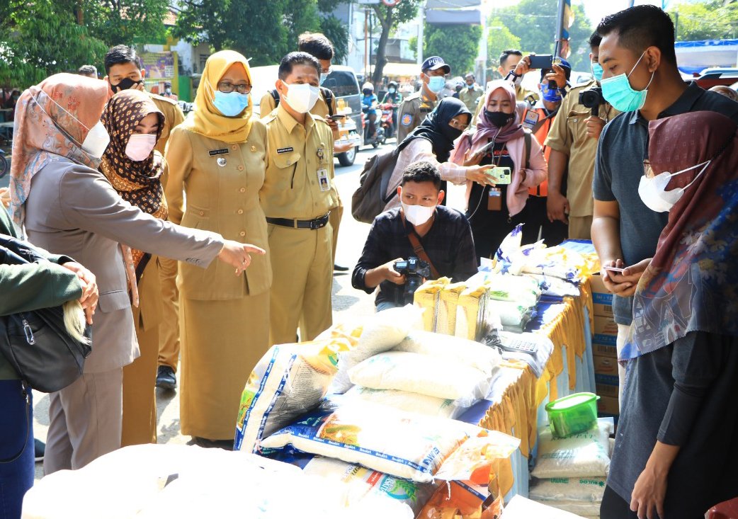 Walikota Mojokerto Sidak Pasar Pastikan Harga Pangan Stabil Selama Ramadan