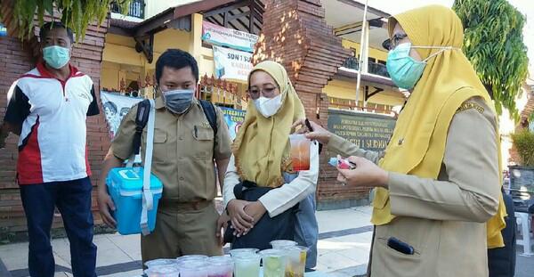 Dinkes Trenggalek Temukan Mamin Mengandung Zat Berbahaya Saat Sidak Pasar Takjil
