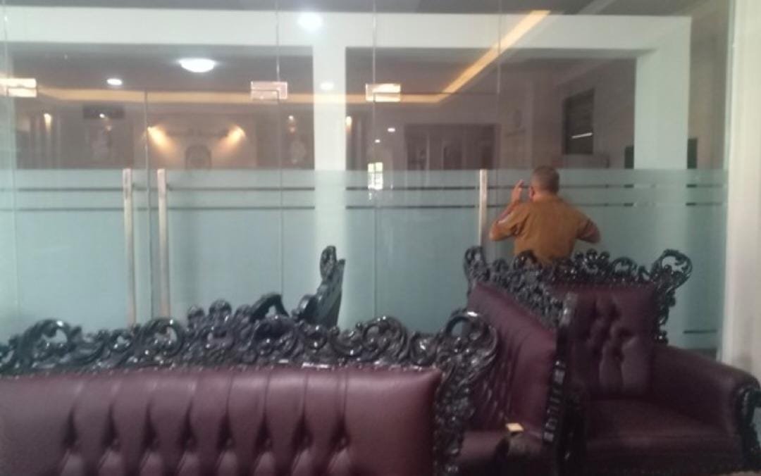 Usai OTT, Kantor Bupati Nganjuk Tertutup Rapat