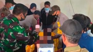 Kakek Tewas Tergantung Di Pohon Mangga Hebohkan Warga