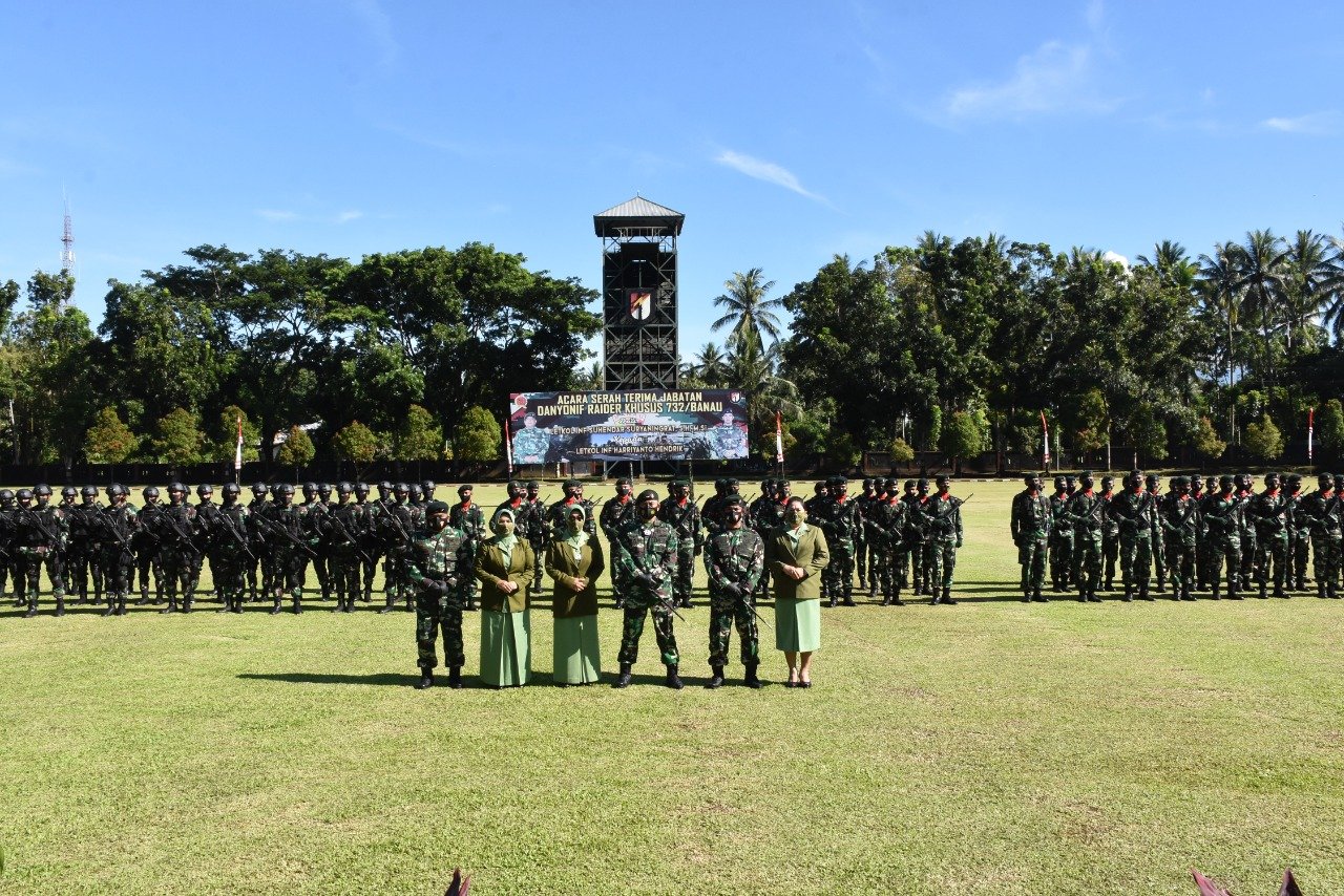 Danrem Pimpin Upacara Serah Terima Jabatan Danyonif Raider Khusus 732/Banau