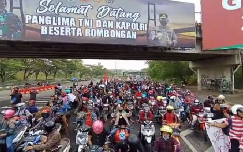 Demonstrasi Akbar Madura Melawan Sempat Bikin Macet