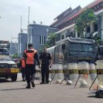 Demontrasi Akbar Madura Melawan Akan Disambut Dengan Water Cannon Dengan Kawat Beduri