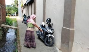 Calon TKW Loncat Dari Gedung Centra Karya Semesta Malang, Bikin Heboh Warga