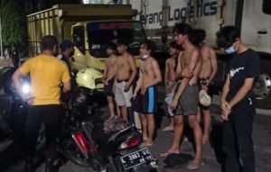 Lakukan Balap Liar dan Pesta Miras Belasan Remaja Diamankan Polisi
