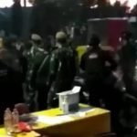 Viral, Masa Mendatangi Pos Penyekatan Jembatan Suramadu Bawa Petasan