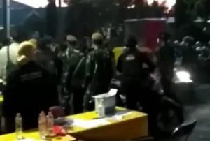 Viral, Masa Mendatangi Pos Penyekatan Jembatan Suramadu Bawa Petasan