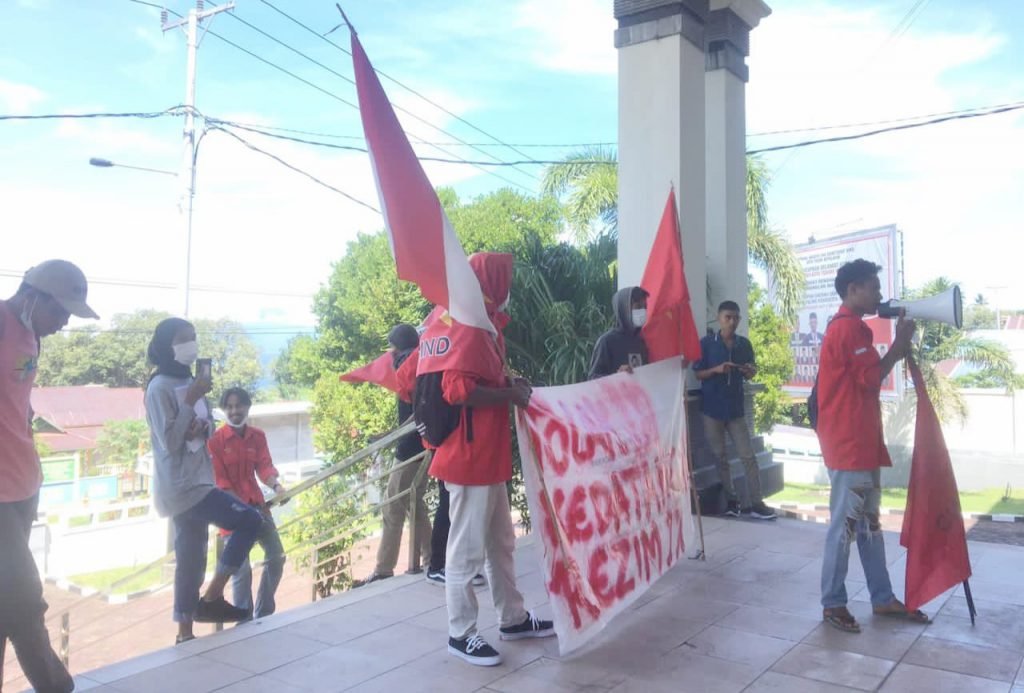 LMND Tikep Tolak Kedatangan Menteri Di Malut