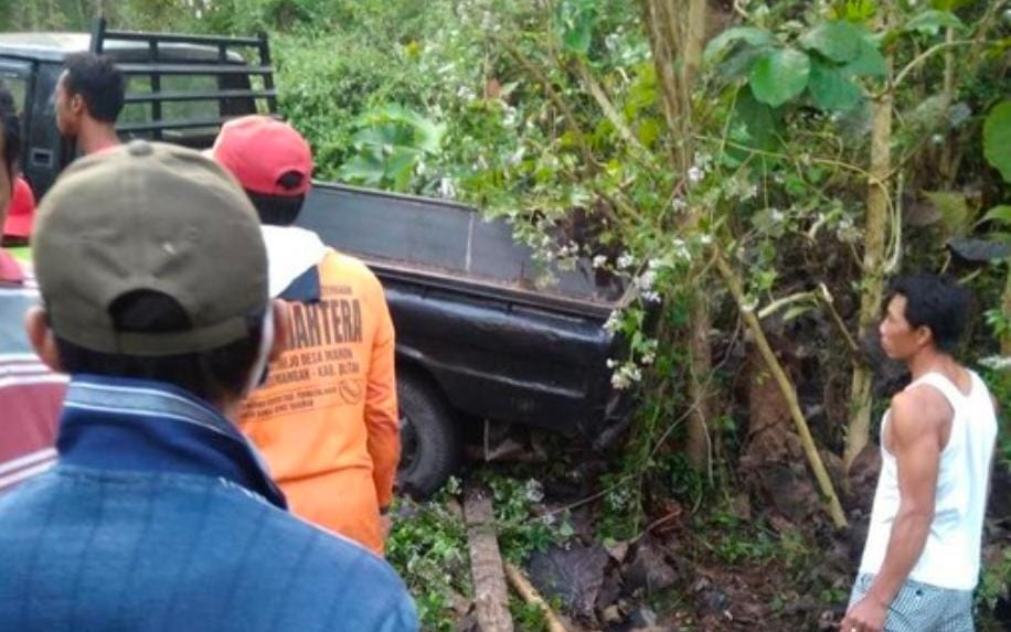 Supir Pickup Tewas Tergencet Kendaraannya Setelah Tak Kuat Di Tanjakan