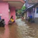 Sungai Bagong Banyuwangi Meluap, Ratusan Rumah Terendam Banjir