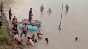 Asik Bermain Di Bengawan Solo Dua Bocah Tewas Tenggelam