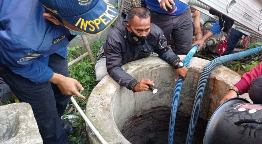 Aneh, Pria Di Mojokerto Tercebur Di Sumur Jasadnya Tiba Tiba Menghilang