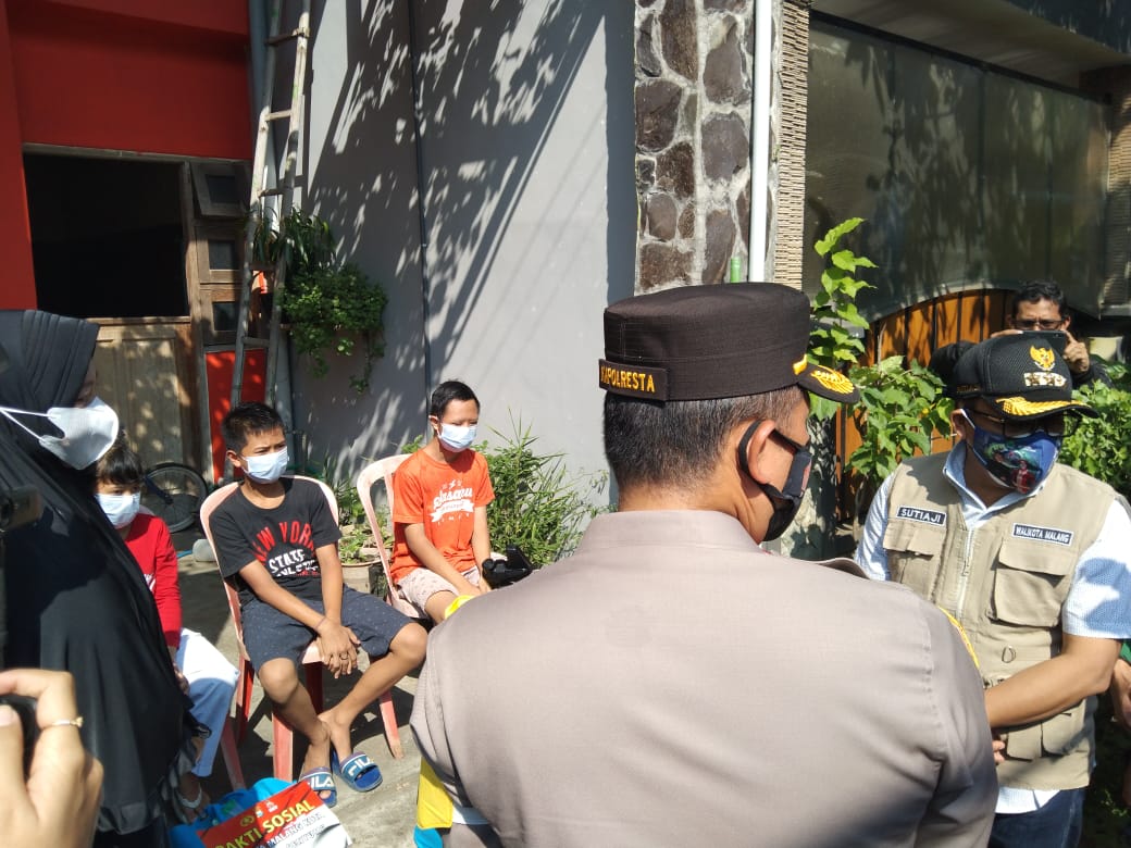 Miris! Tiga Anak Jalani Isomah Tanpa Didampingi Orangtua