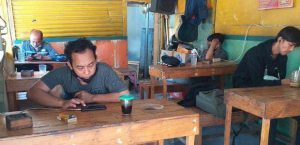 Pemilik Warkop Di Surabaya Keluhkan Kebijakan Pemerintah Selama PPKM