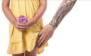 Bocah Dicabuli Tetangga Dalam Mobil, Imbalanya Bikin Kecewa