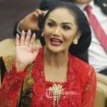 Krisdayanti Anggota Komisi IX fraksi PDIP Usulkan PPKM Diperpanjang