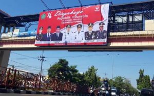 Banner HUT ke-76 RI Ternyata Sempat Salah Cetak, Kini Sudah Diperbaiki
