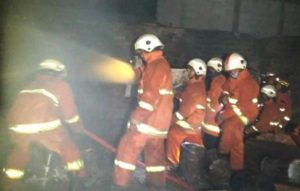 Kebakaran Rumah Di Surabaya Satu Orang Alami Luka Bakar