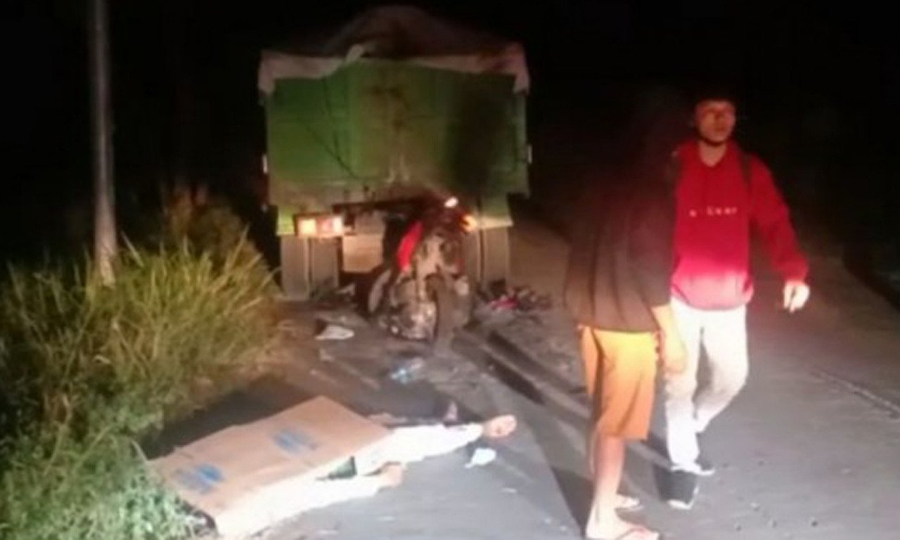 Pemuda Asal Kemlagi Tewas Setelah Tabrak Truk Parkir Akibat PJU Padam Saat PPKM