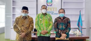 Rektor IAIN Ternate Bersama Direktur Pasca Sarjana Lakukan Kunjungan Dengan Bupati Halsel. Simak Apa-Apa Saja Yang Di Bahas.?.