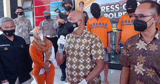 Sok Jagoan Keluarkan Pistol dan Tampar Pemotor, Orang Ini Masuk Bui