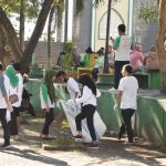 Ultah Ke-15 Tahun, Muara Group Lakukan Giat Pungut Sampah