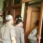 Asyik Berduaan ASN di Sumenep Digrebeg Satpol PP