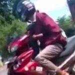 Pengendara Motor, Gresik, Onani, Gadis Penjual Susu