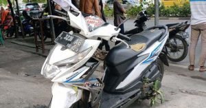 Tabrak Pohon, Pelajar di Surabaya Alami Luka