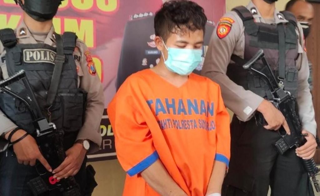 Tak Kuat Cinta Bertepuk Sebelah Tangan, Jadi Motif Pembunuhan kakak Beradik Di Sidoarjo