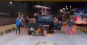 Aksi Penangkapan Dua Bandit Disergap Oleh Tim Jatanras Polda Jatim Bikin Tegang