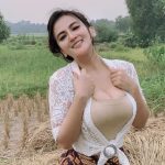 Diana Dee Starlight, Diana Sofiari Melo, Tante Erni,
