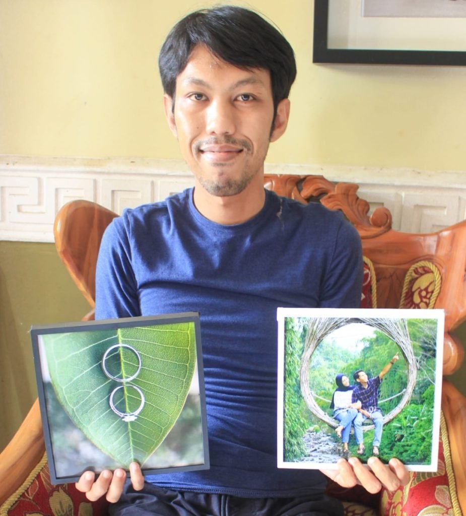 Wall Frame Inovasi Baru Makenliving Bikin Momenmu Makin Keren, Tinggal Pesan Dan Kirim Dengan Smartphone