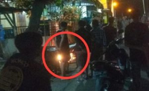 Kobaran Api Muncul Dari Dalam Tanah Di Tongas Wetan Bikin Heboh Warga