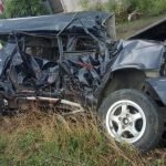 mobil tertabrak kereta api