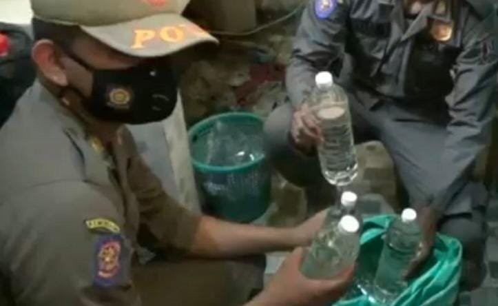 Razia warung kopi, tuban, miras