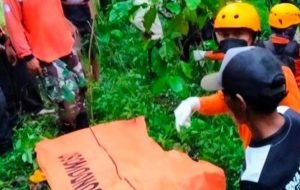 Pencari Madu Liar Ditemukan Tewas Di Hutan, Diduga Tersengat Lebah