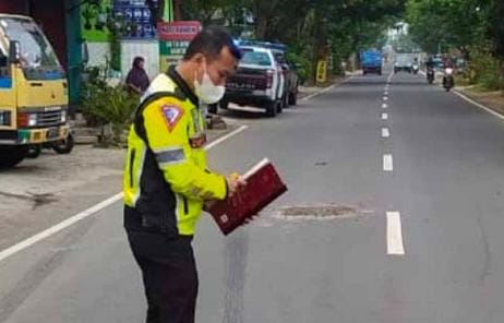 Kecelakan Mobil Panther, Bocah Tewas, Ponorogo