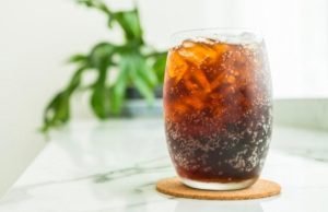 Mau Awet Muda ? Mulailah Mengurangi Konsumsi Minuman Bersoda Dan Yang Manis – Manis