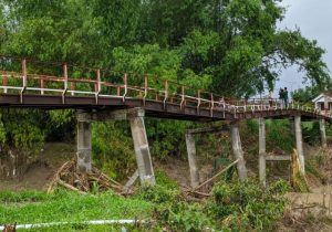 Jembatan Talunblandong Rusak Buat Warga Dawarblandong Mojokerto Resah