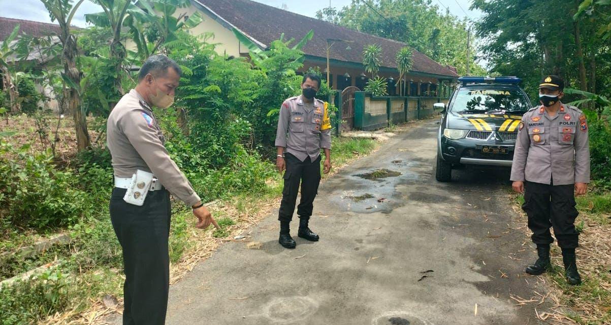 Pengendara Motor, Ponorogo, pemotorTewas, Kecelakaan Tunggal