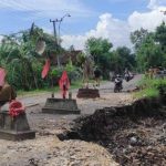 Ponorogo, jalan Ambrol, Batu Nisan,