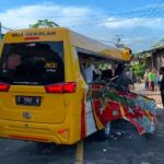 Elf Rombongan Santri Tertabrak Truk, kecelakaan, kediri, 4 Orang Tewas