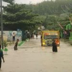 Kali Pacal Meluap, Rumah di Bojonegoro Terendam Banjir