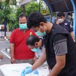 Antisipasi Kecelakaan Akibat Narkoba, Puluhan Sopir di Surabaya di Tes Urine