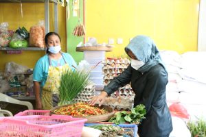 Jelang Nataru Walikota Mojokerto Sidak Pasar Periksa Kualitas Produk Makanan Dan Minuman